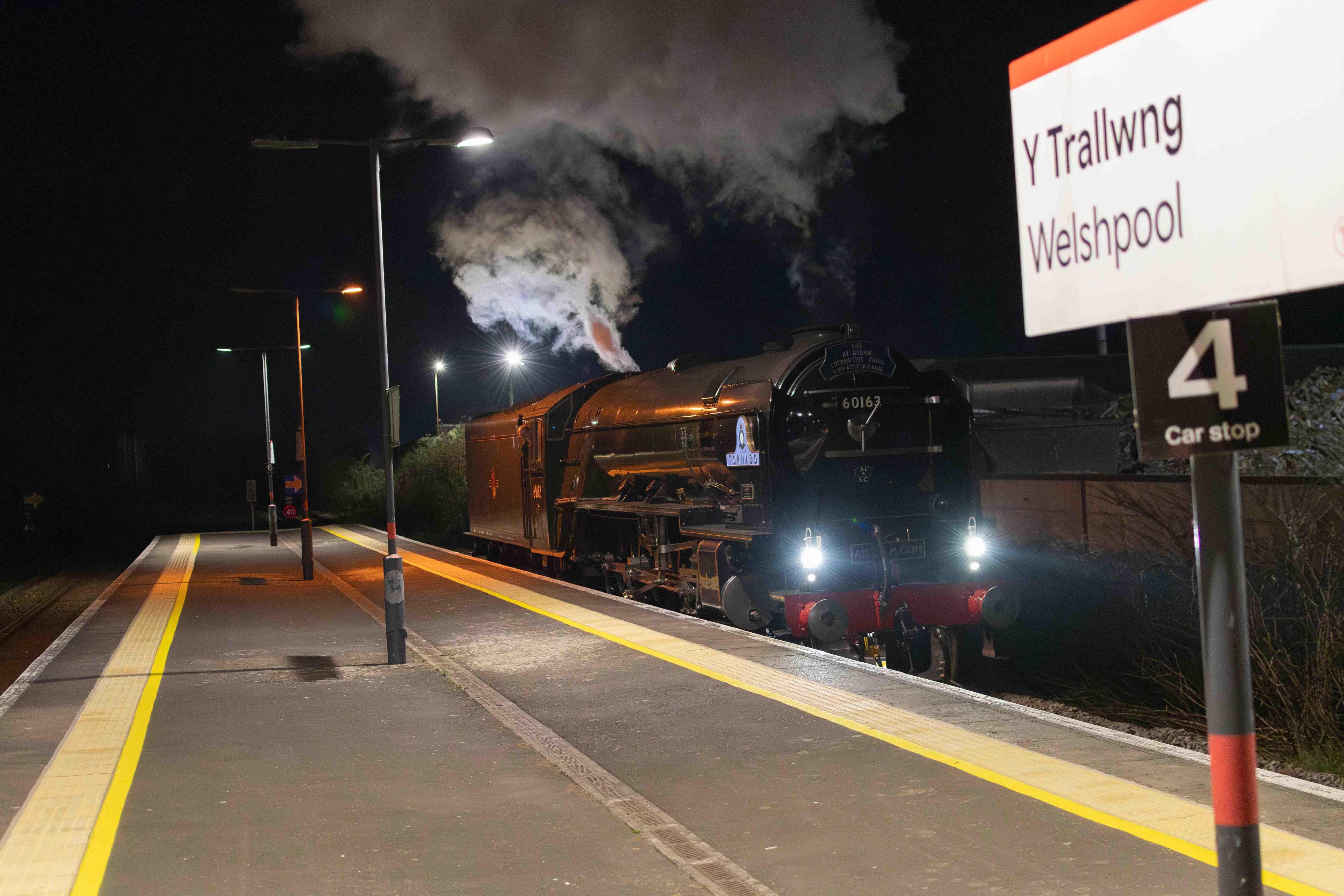 60163