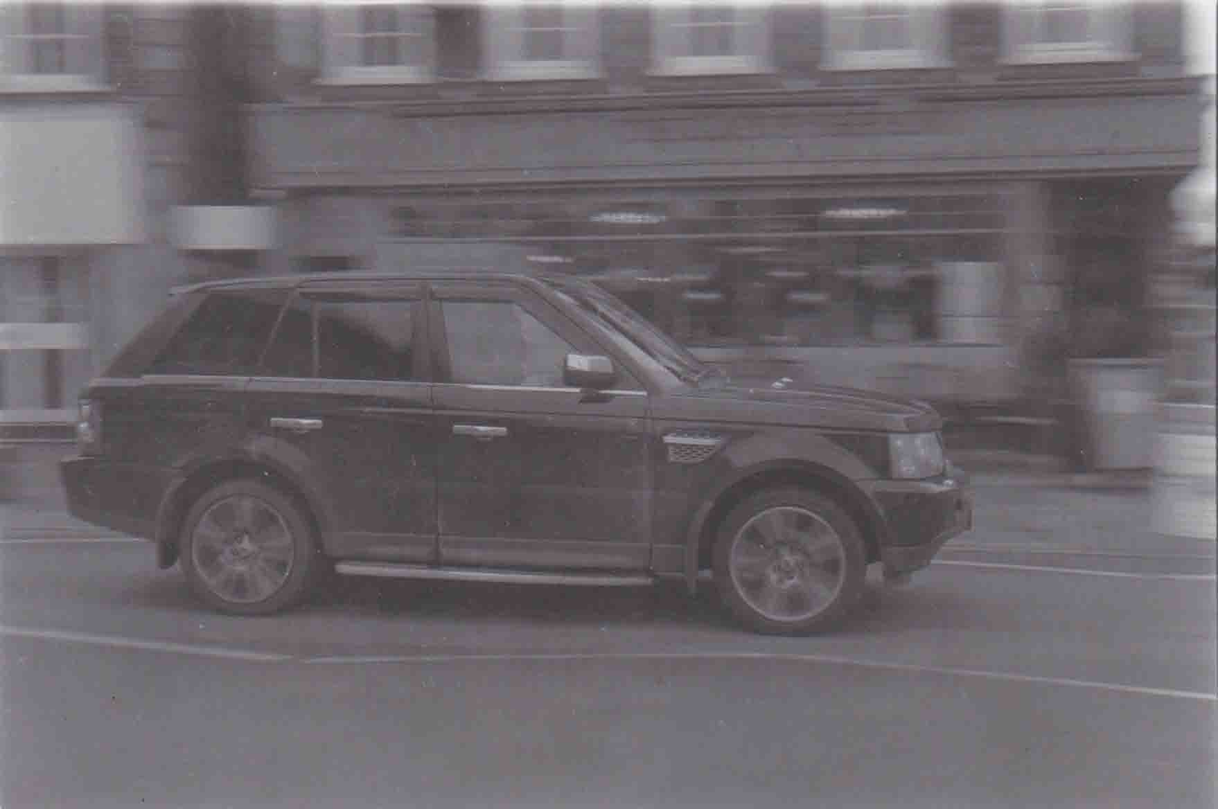 97304